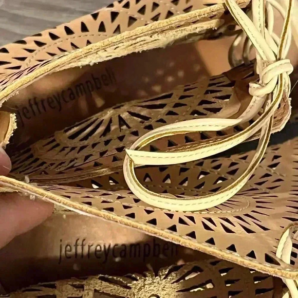 Jeffrey Campbell Rayos Perforated Cut out Wedge Heels Size 9.5 - Picture 10 of 14